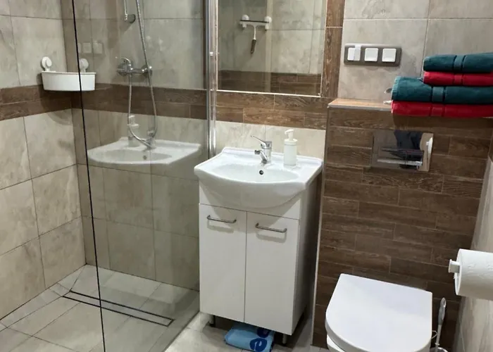 Alloggio in famiglia Lesna 5e *